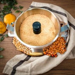 Vegetarischer Cutter - 18 Liter - 1,5 KW - 220 Volt - 1500rpm 18 Vegetarischer Cutter - 18 Liter - 1,5 KW - 220 Volt - 1500rpm -Ausgewählte Küchengeschäfte LFC Detail 6 a7c8