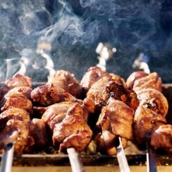 Elektro Bratplatte - 11,4 KW - Gerillt 16 Elektro Bratplatte - 11,4 KW - Gerillt -Ausgewählte Küchengeschäfte detail meat kebabs 1 09bd 4